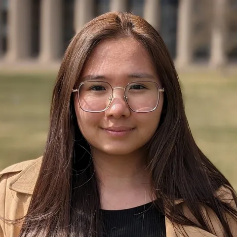 Headshot of Almira Nurlanova
