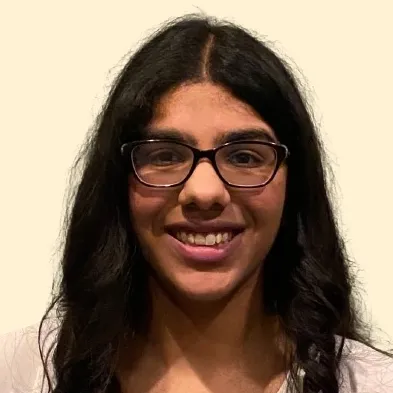 Headshot of Annika Vivekananthan